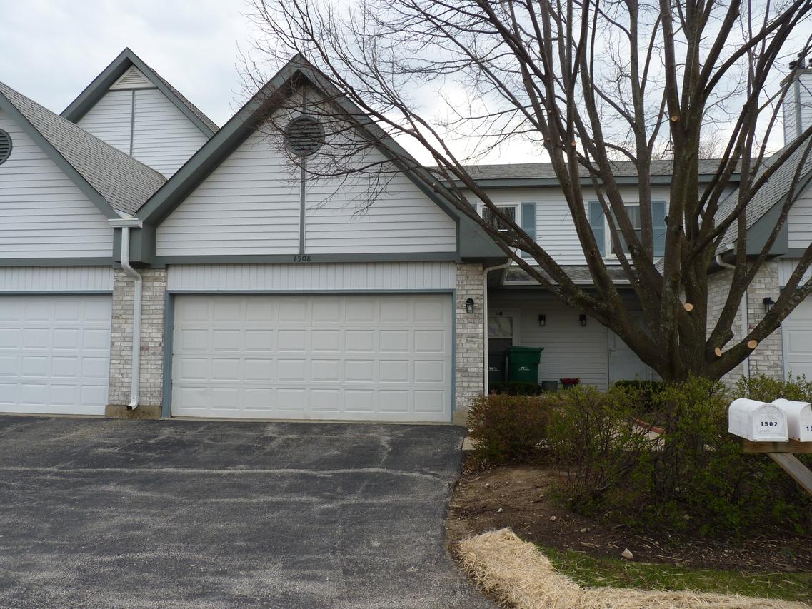 1508 Hazelwood Ct., Gurnee, IL 60031