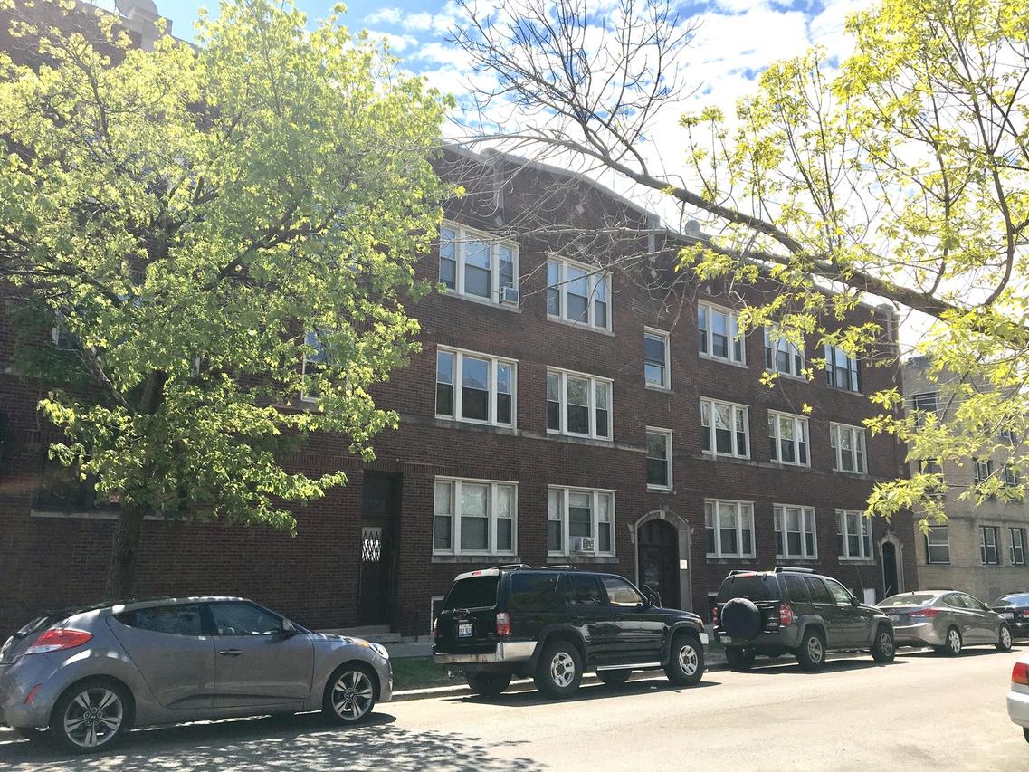 1655 W Wallen St. #1E, Chicago, IL 60626