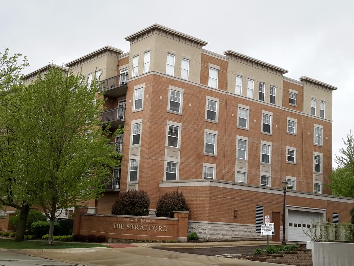 190 W Johnson St. #404, Palatine, IL 60067