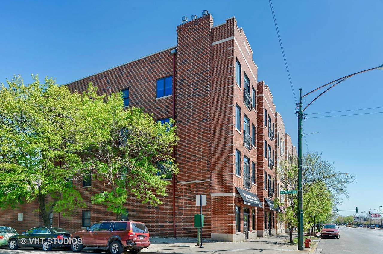 3025 N Ashland Ave. #2N, Chicago, IL 60657