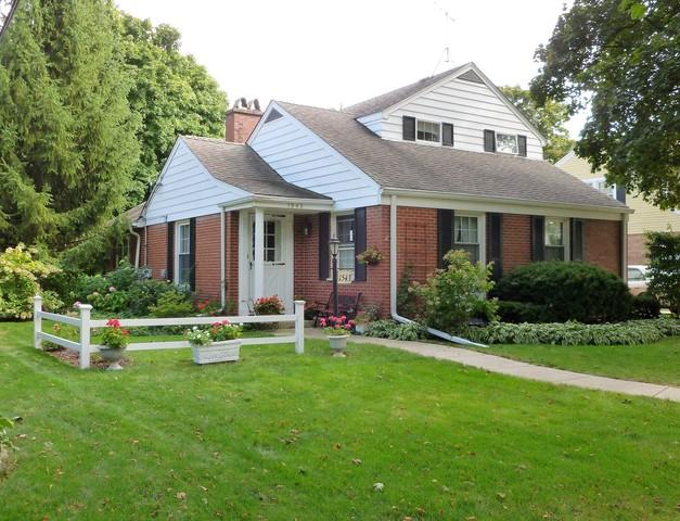 1543 Spruce St., Northbrook, IL 60062