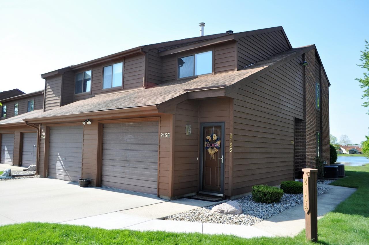 2156 Sunview Dr., Champaign, IL 61821