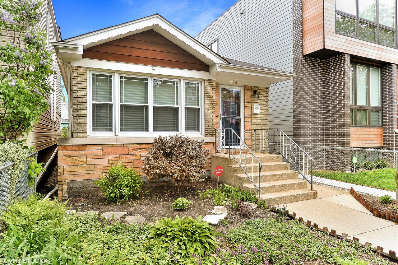 2434 N Hamlin Ave., Chicago, IL 60647