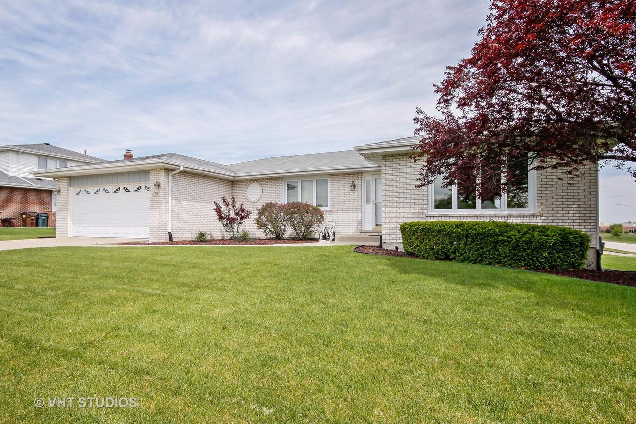 9200 Birch Ave., Mokena, IL 60448