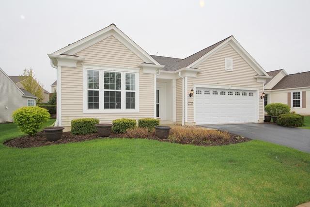 3221 Ravinia Cir., Mundelein, IL 60060