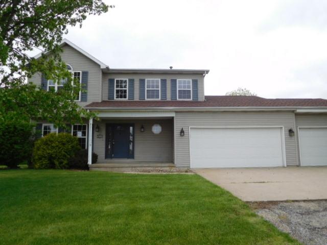201 S Shore Dr., Gibson City, IL 60936