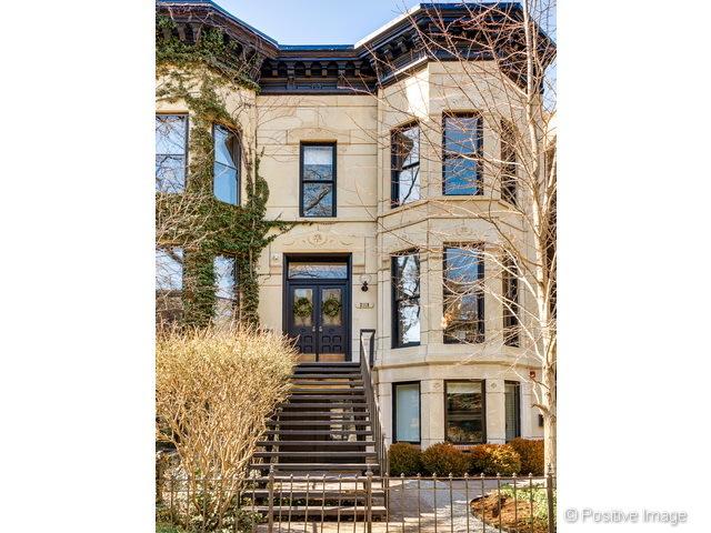 2118 N Sedgwick St., Chicago, IL 60614