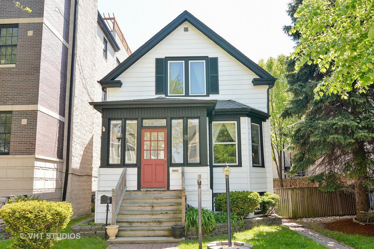 4339 N Mozart St., Chicago, IL 60618