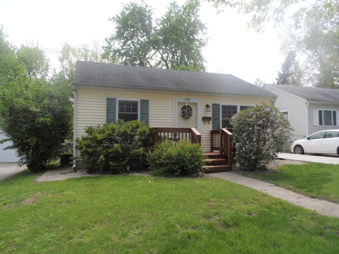 313 Avondale Ave., Champaign, IL 61820
