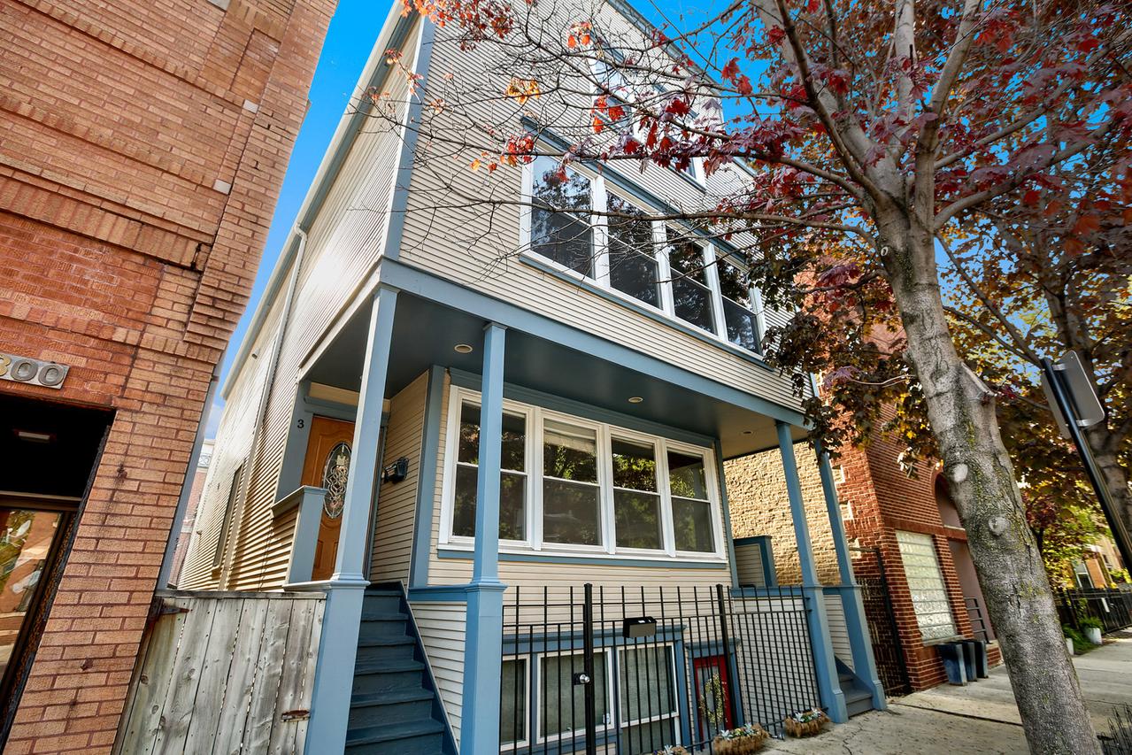 2302 N Leavitt St. #3, Chicago, IL 60647
