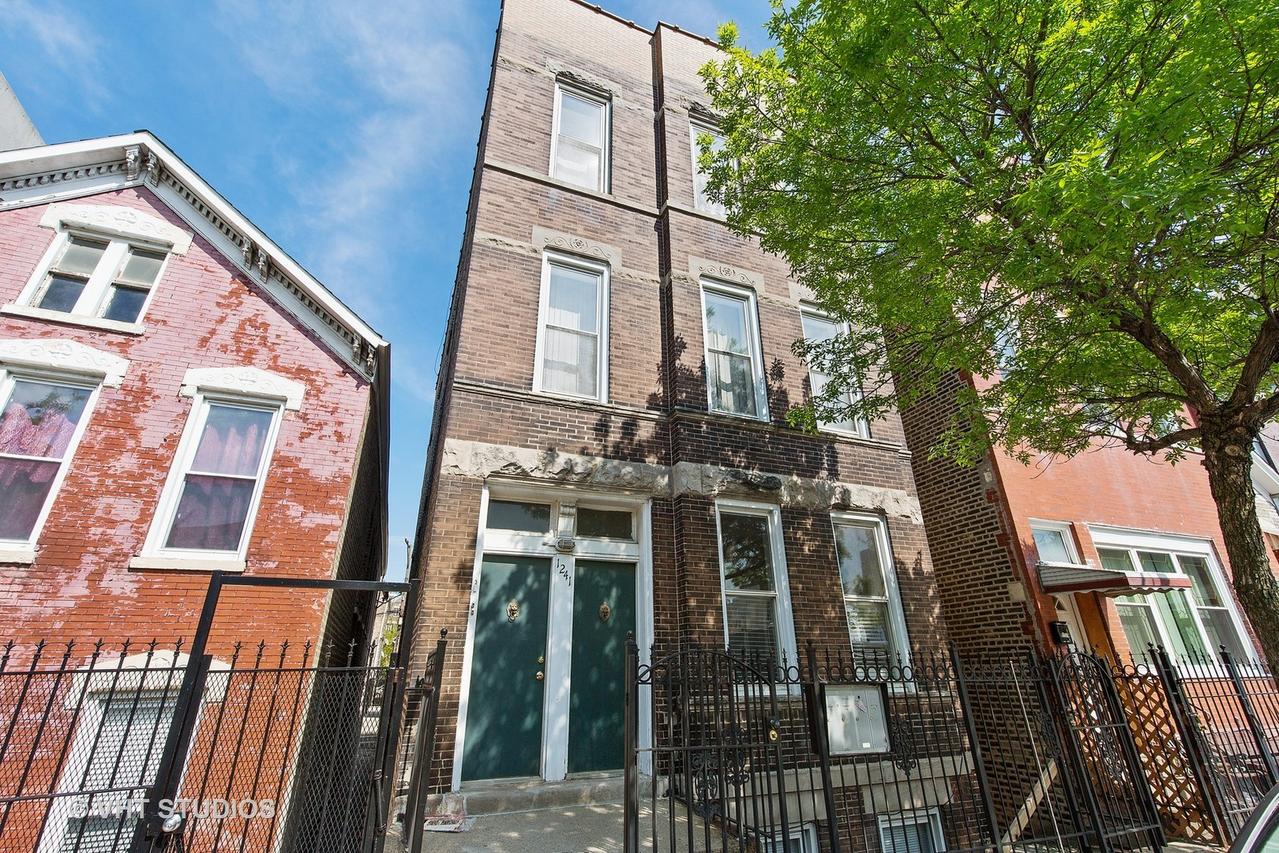 1241 N Bosworth Ave., Chicago, IL 60642