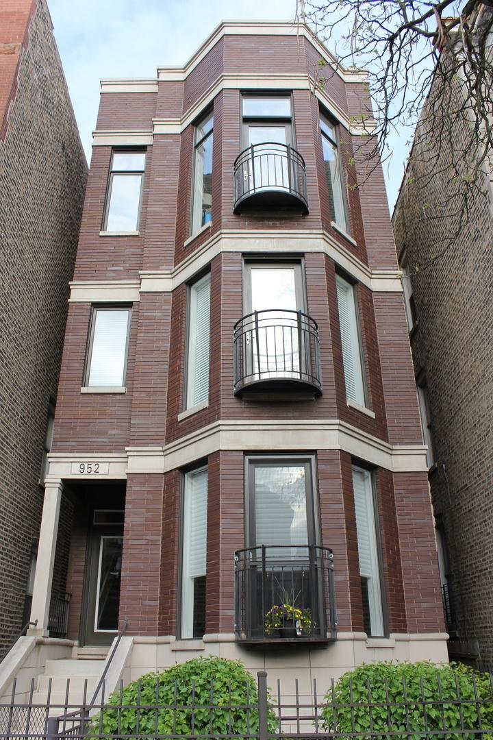 952 N Wolcott Ave. #1, Chicago, IL 60622