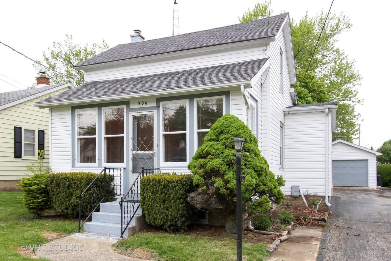 506 Stewart Ave., Woodstock, IL 60098