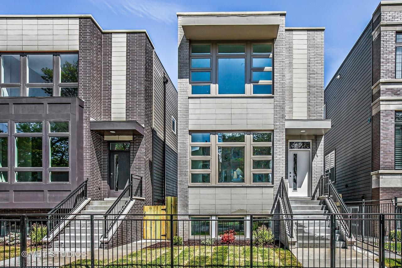 4841 S Champlain Ave., Chicago, IL 60615