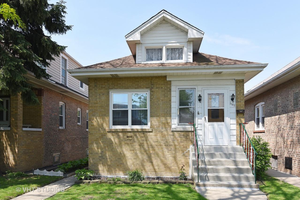 3522 N Osceola Ave., Chicago, IL 60634