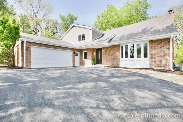 142 Lorraine Dr., Lake Zurich, IL 60047