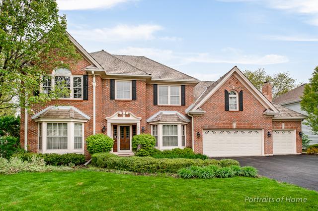 183 Hawkins Cir., Wheaton, IL 60189