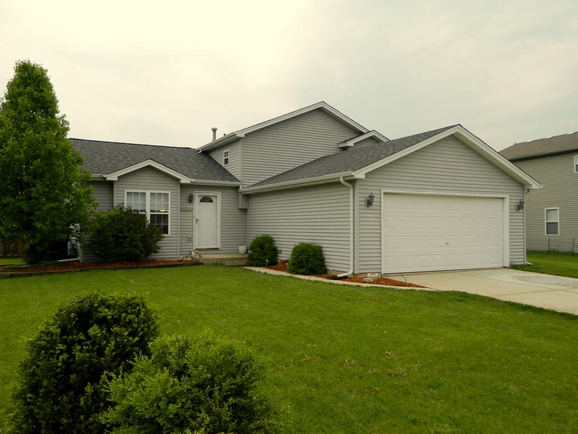 1509 Green Trails Dr., Plainfield, IL 60586