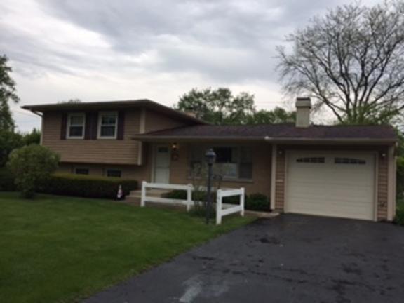 189 Evergreen Pkwy., Crystal Lake, IL 60014