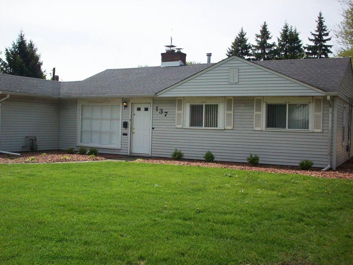 137 Sauk Tr., Park Forest, IL 60466