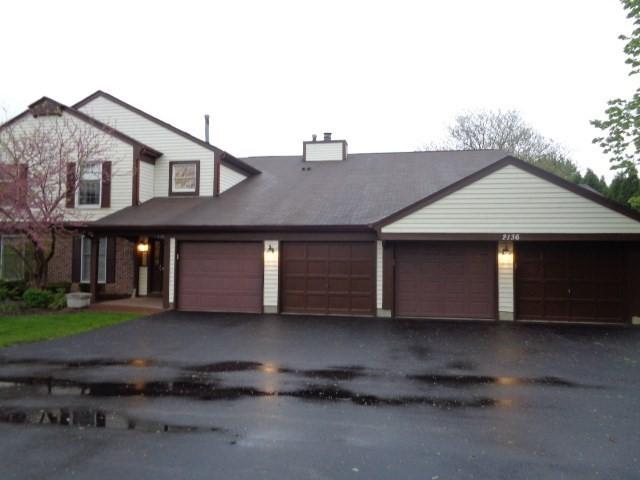 2136 Berkley Ct. #102-A, Naperville, IL 60565