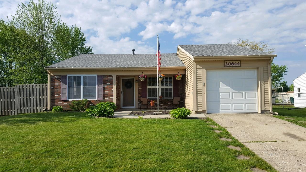 20644 S Graceland Ln., Frankfort, IL 60423