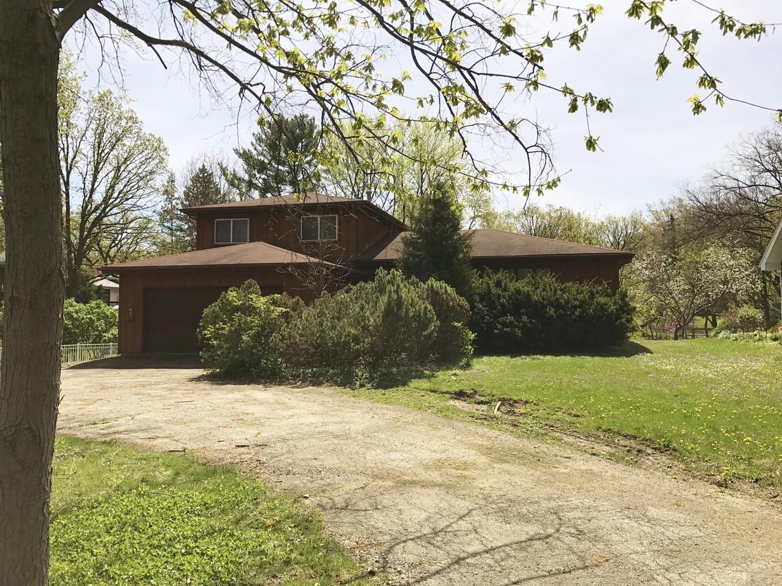 1207 55th St., Downers Grove, IL 60515