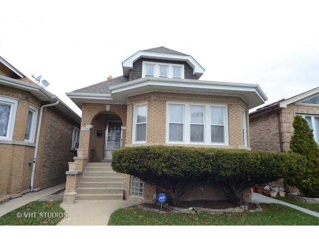 5728 W Roscoe St., Chicago, IL 60634