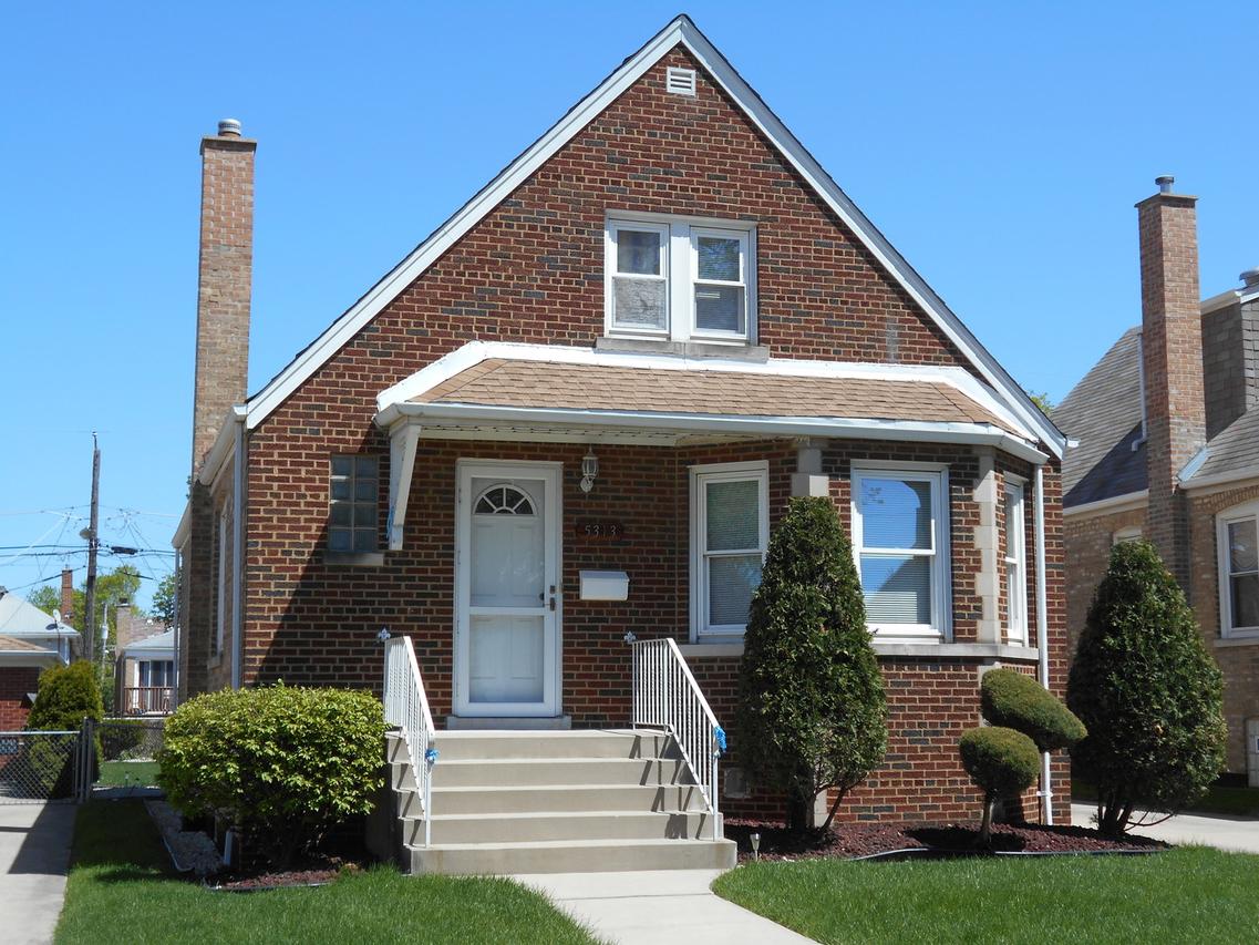 5313 S Sayre Ave., Chicago, IL 60638