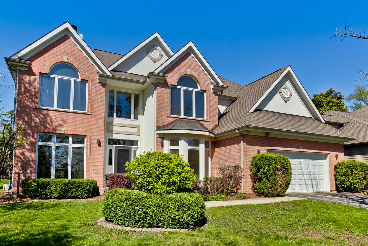 402 River Grove Ct., Vernon Hills, IL 60061