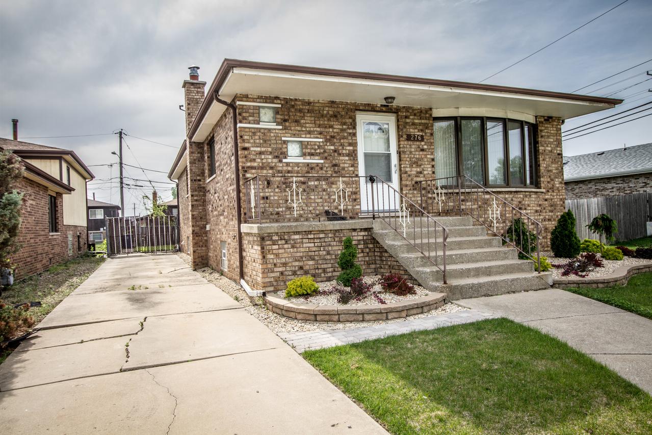 276 Exchange Ave., Calumet City, IL 60409