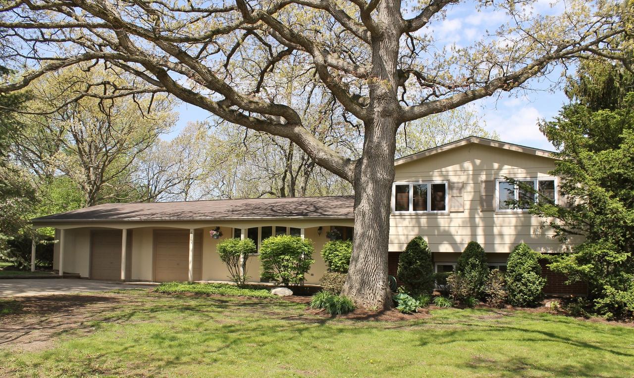 6209 S Kilkenny Dr., Crystal Lake, IL 60014