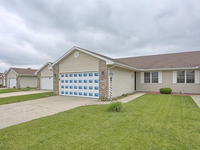 1004 Birkdale Dr., Champaign, IL 61822
