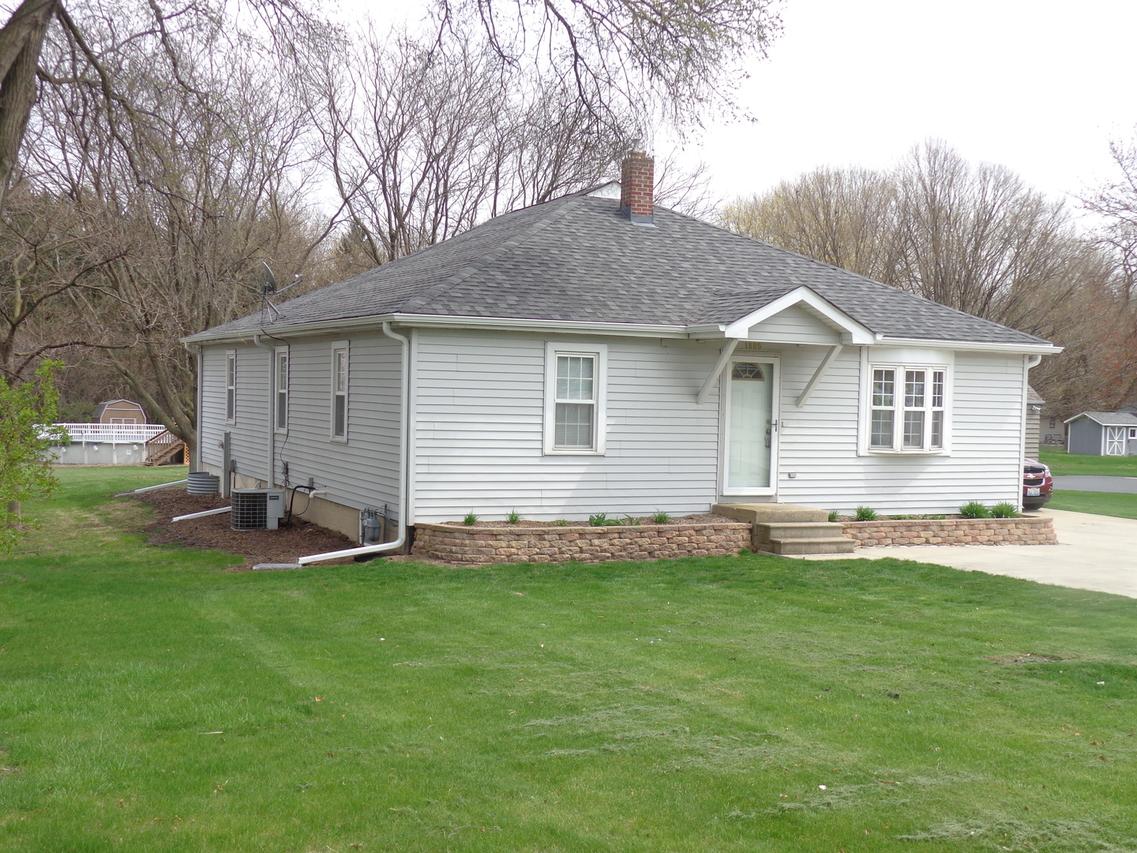1885 Church Rd., Aurora, IL 60505