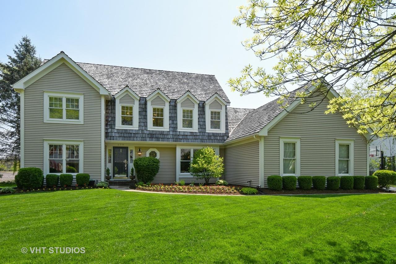 679 Bent Ridge Ln., Barrington, IL 60010