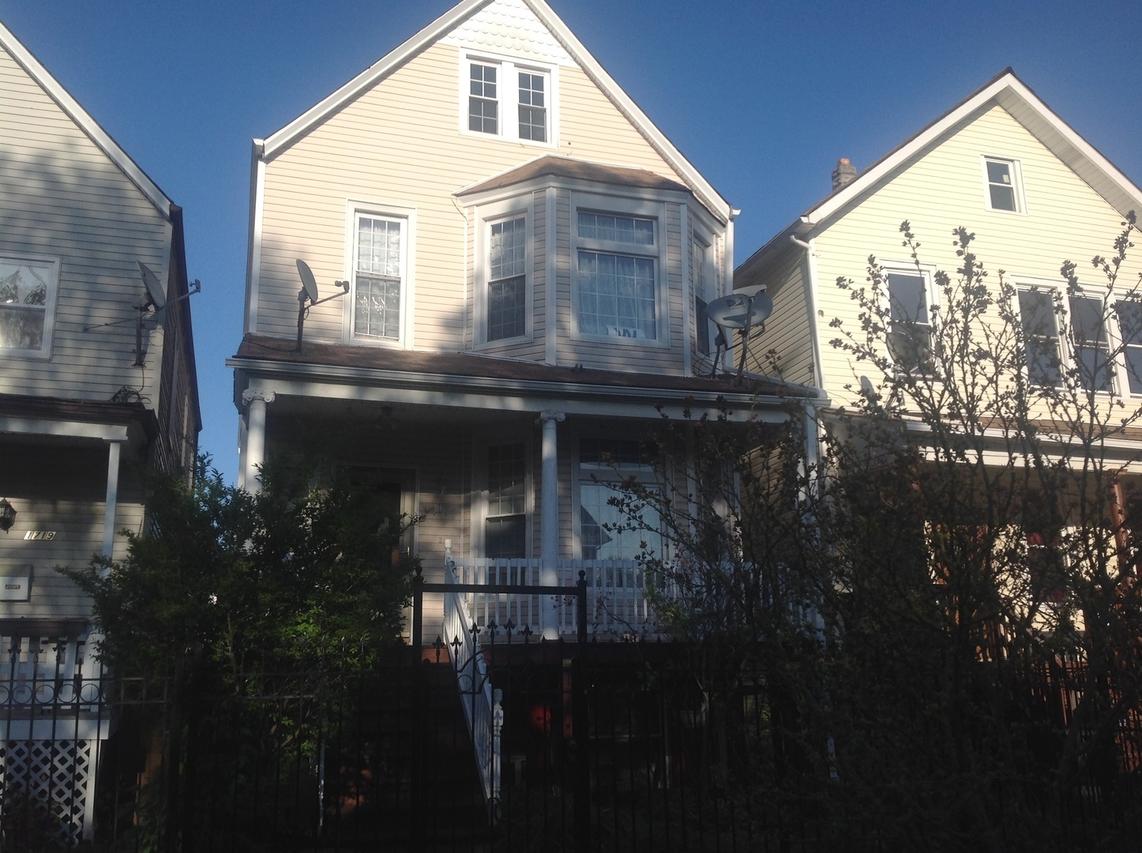 [Address Hidden by Seller], Chicago, IL 60647