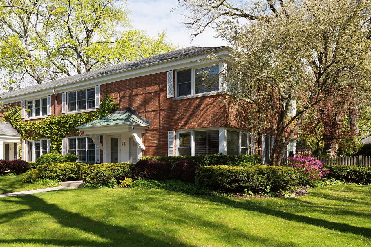 300 Laurel Ave., Wilmette, IL 60091