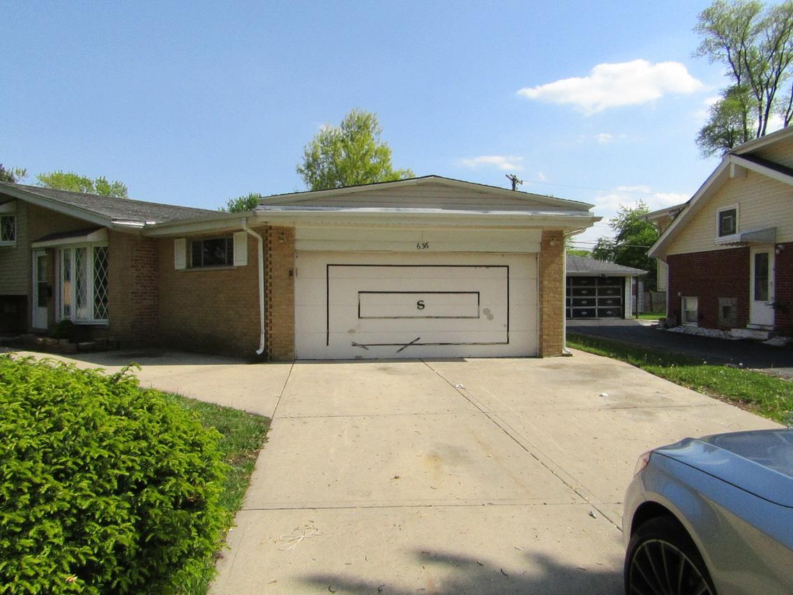 636 N Valerie Ln., Addison, IL 60101