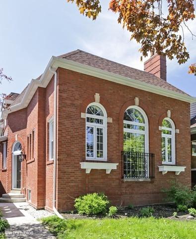 6130 N Maplewood Ave., Chicago, IL 60659
