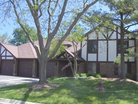 1775 Gloucester Ct. #C, Wheaton, IL 60187