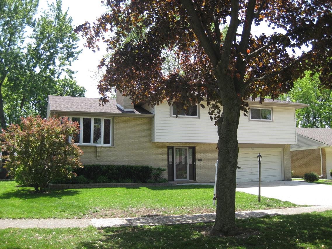 461 W Kathleen Dr., Des Plaines, IL 60016