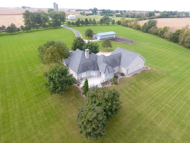 2874 Beemerville Rd., Compton, IL 61318