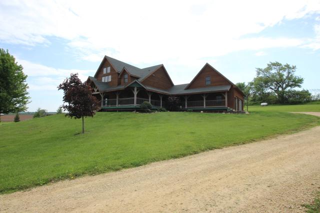 9033 N Il Rte 26, Freeport, IL 61032