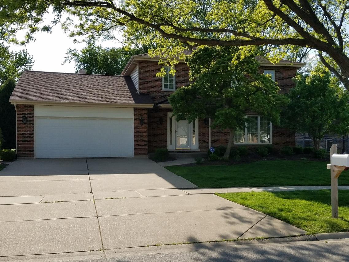 7610 Cambridge Rd., Darien, IL 60561
