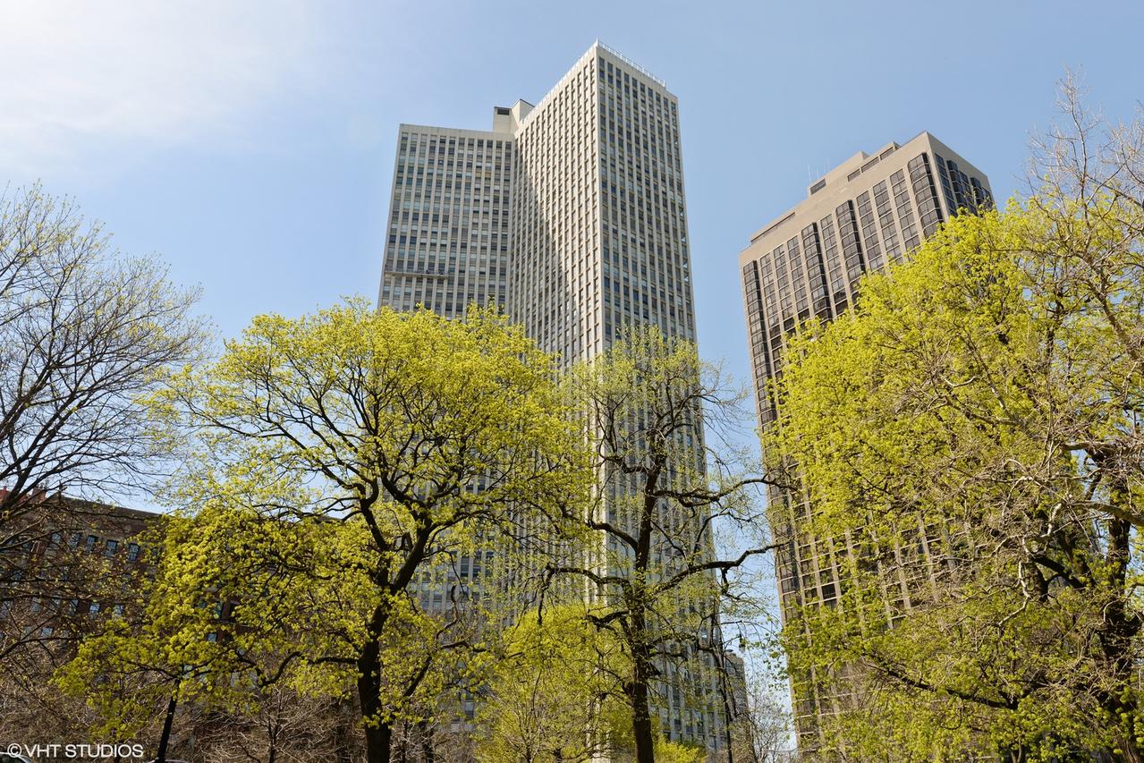 2626 N Lakeview Ave. #2901, Chicago, IL 60614