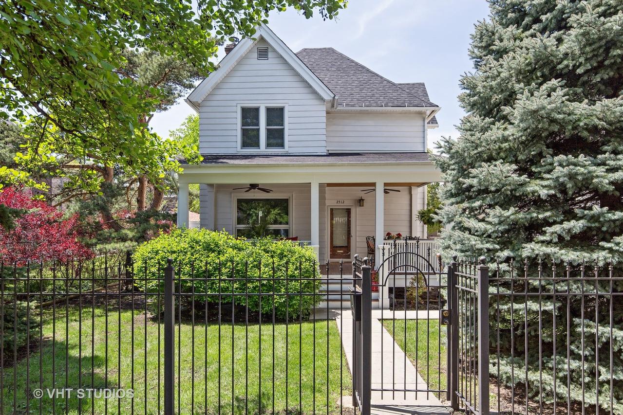 2512 N Tripp Ave., Chicago, IL 60639