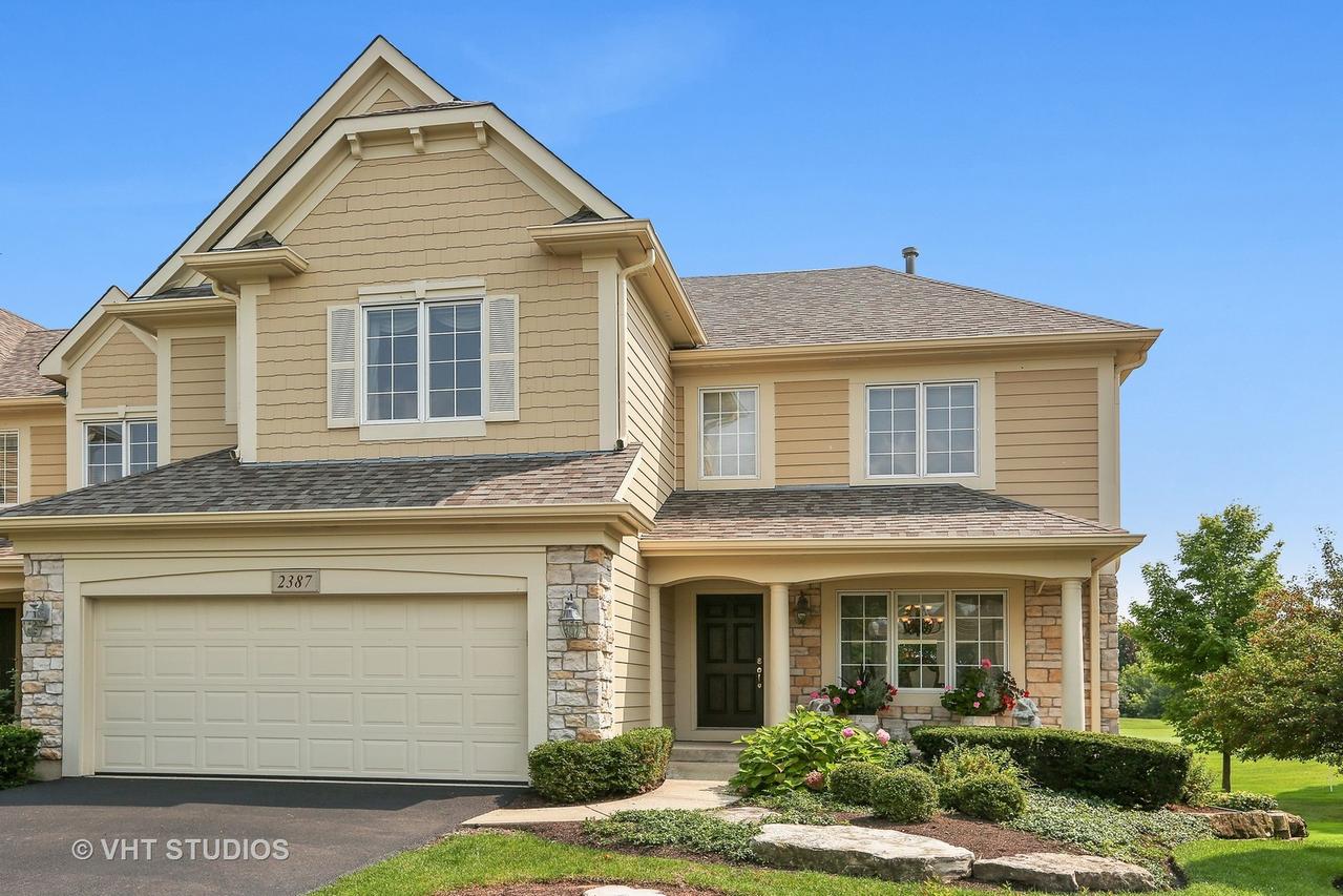 2387 Woodglen Dr., Aurora, IL 60502