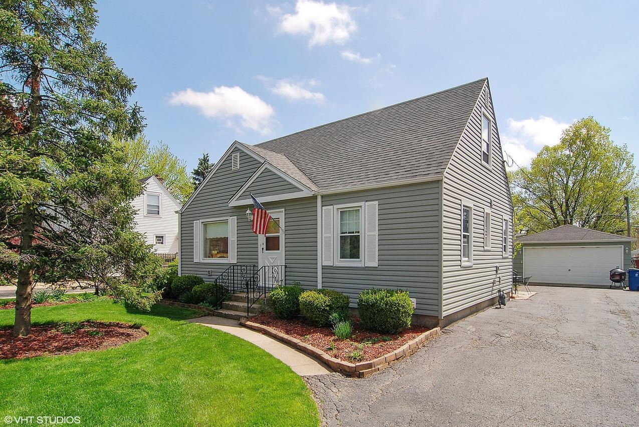 229 E Fullerton Ave., Northlake, IL 60164