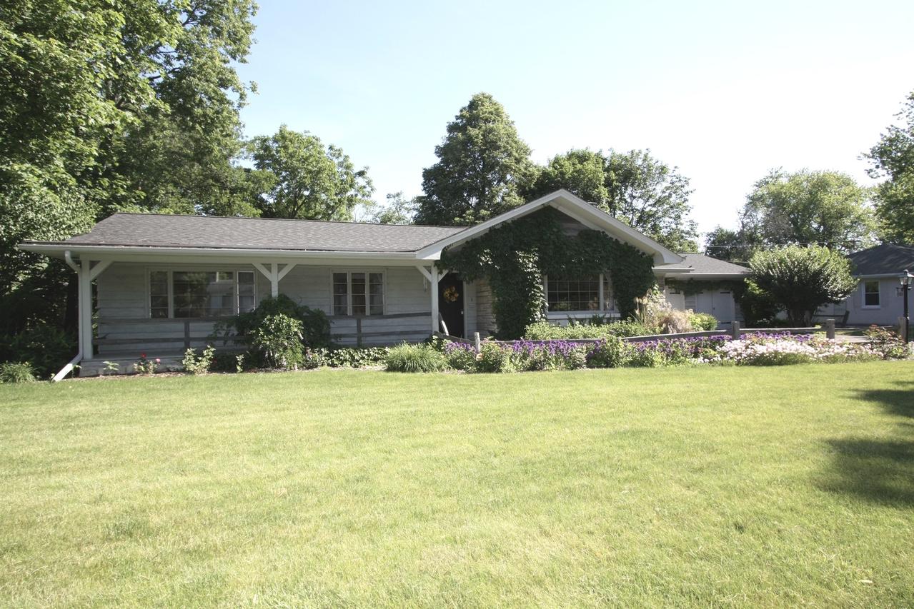 1303 Taylor St., Joliet, IL 60435