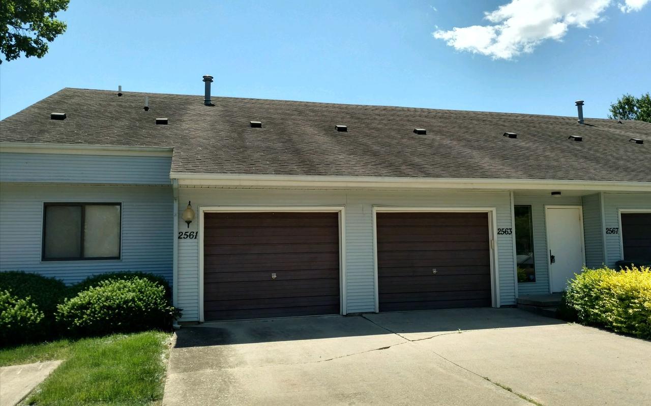 2565 Clayton Blvd., Champaign, IL 61822